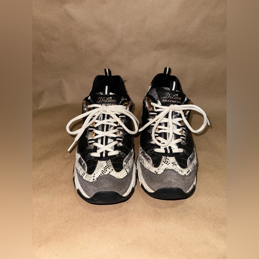 Women’s Skechers D’Lites